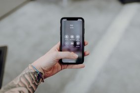 110 auf dem Smartphone